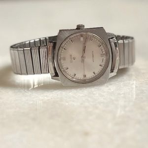 ✔️Elgin Square Watch